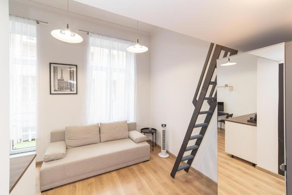 Vipol Amartamenty Biznesowe Apartment Лодз Екстериор снимка